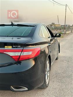 هيونداي أزيرا